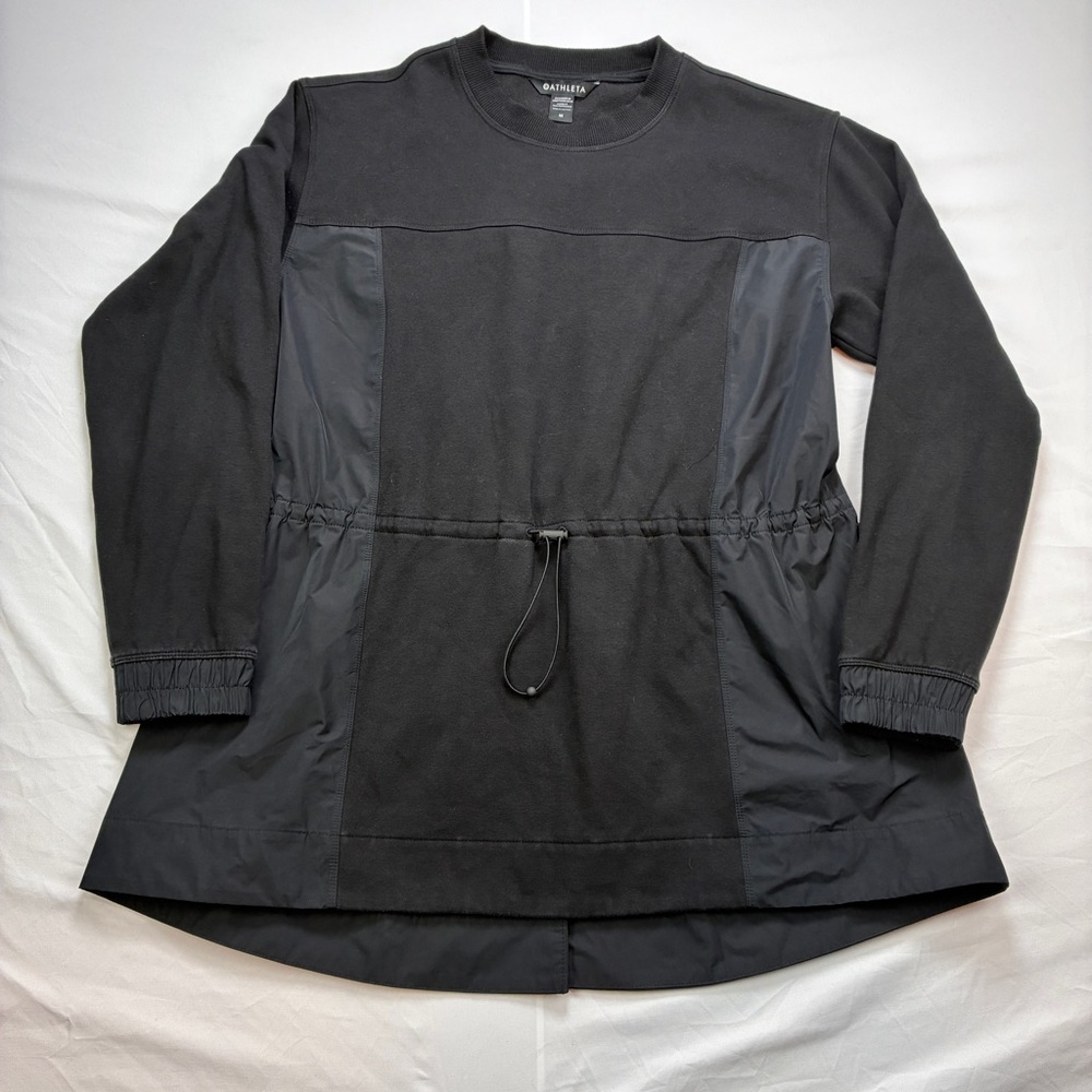 Athleta Triumph Hybrid Crewneck Sweatshirt in black with cinched waist